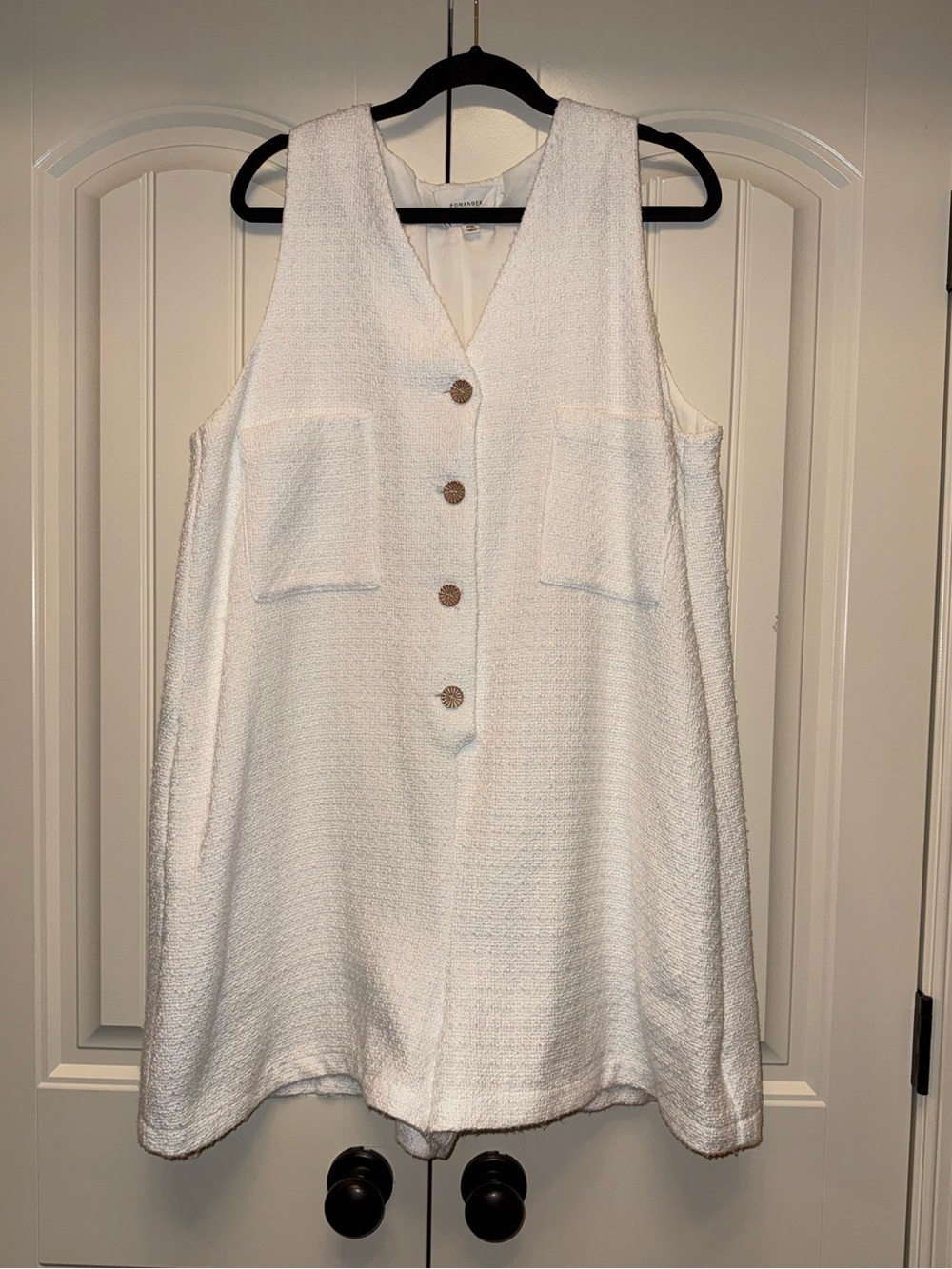 TUCKERNUCK Pomander Place White Textured Myla Romper